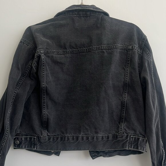 TOPSHOP Oversized Denim Jacket in Washed Black, Size 6 - Picture 2 of 2